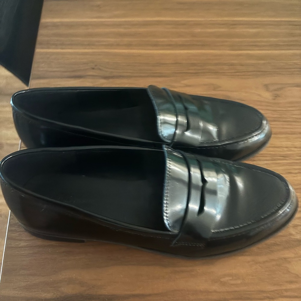 Banana Republic Loafer